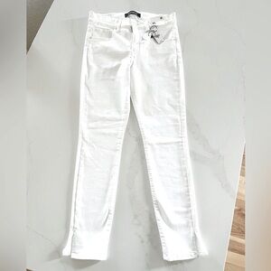 Express Women's Crisp White Skinny Jeans